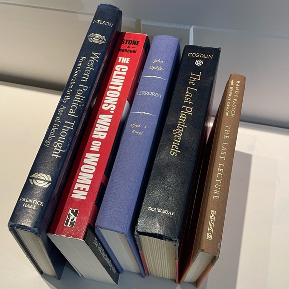 Lot of 5 Hardcover Books - Picture 5 of 8